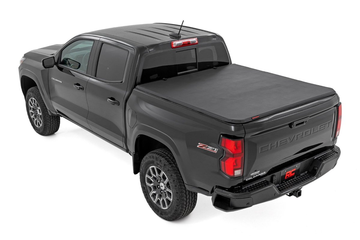 Chevrolet Colorado Soft Tri-Fold Bed Cover - Rough Country - Tri-Fold Vinyl - '23-'25